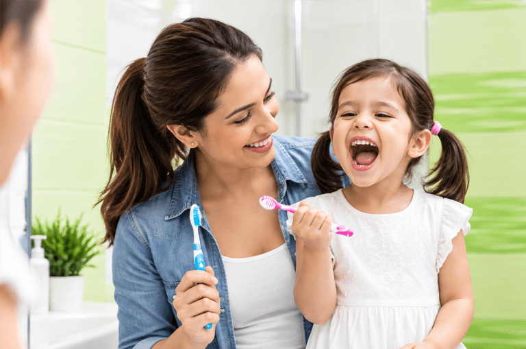Children-Brushing