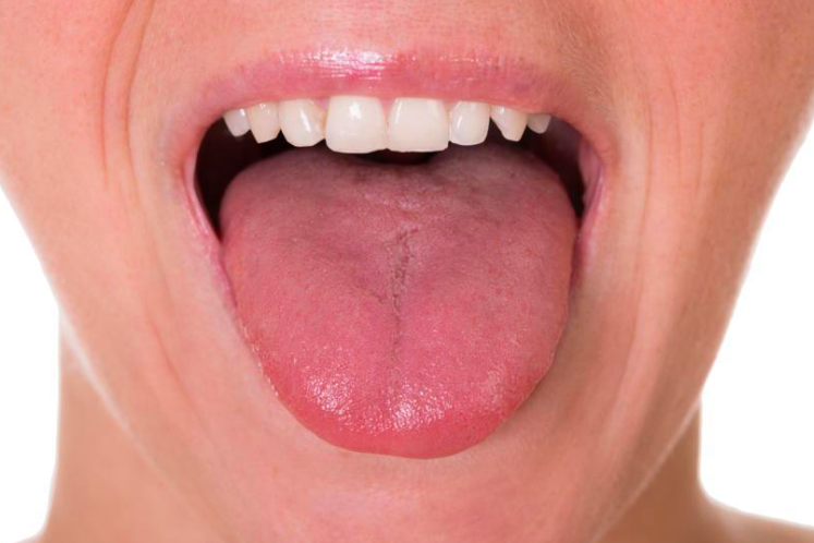 Metallic Taste in your Mouth? (Causes, Diagnosis, and Treatment)
