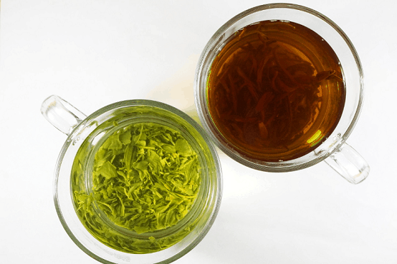 green tea and black tea