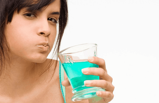 rinse with mouthwash for toothache