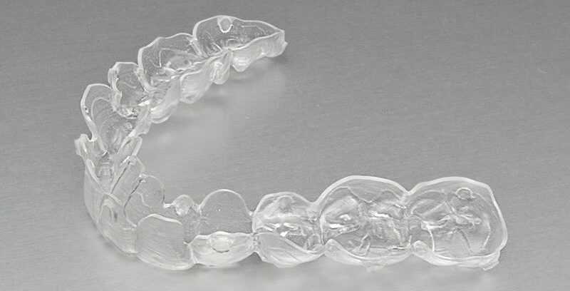 Never-Leave-Clear-Aligner-Trays-In-Open-