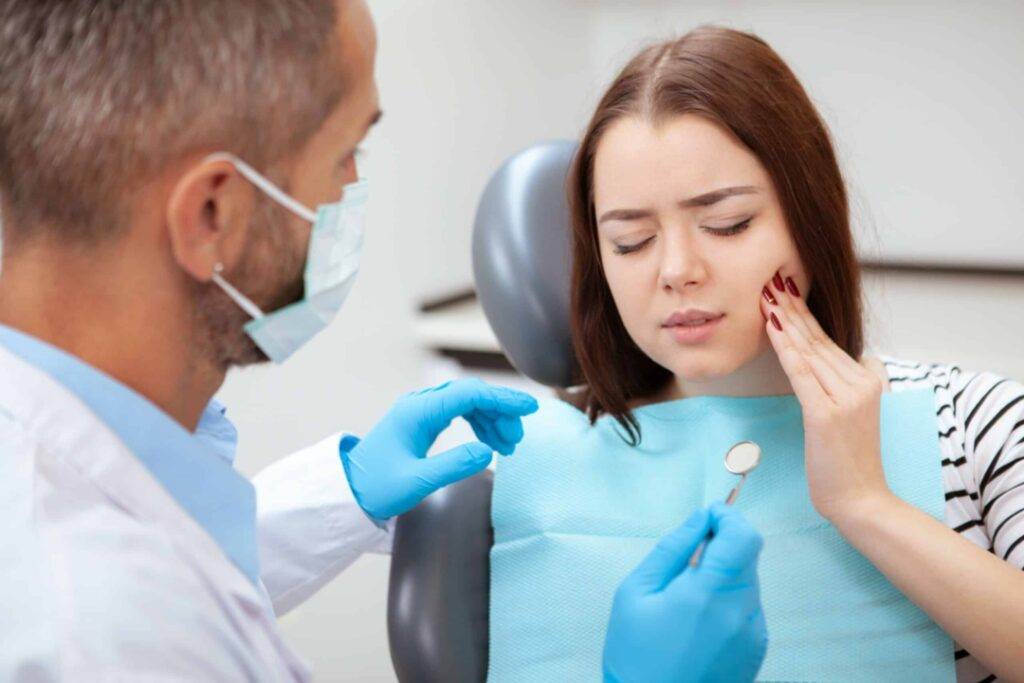 Reasons For Getting Root Canal Treatment Soon
