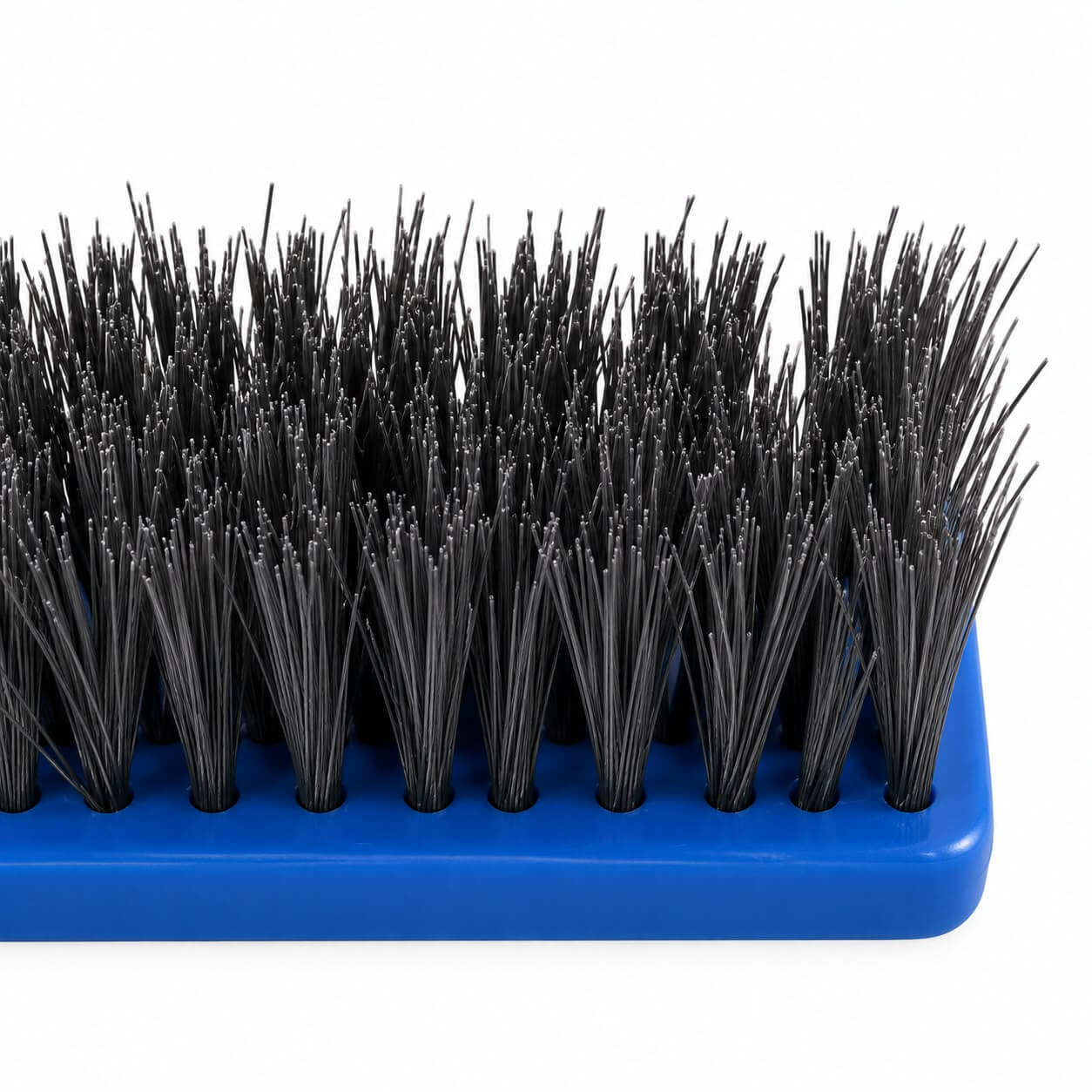 toothnrush-with-hard-bristles